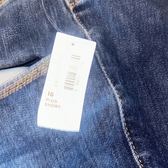 Women's Blue Jeans-Old Navy - Picture 2 of 5